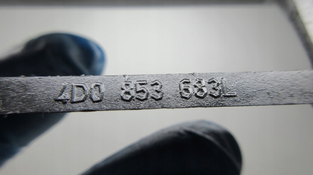 фото №9, Audi a8 d2 4d0853683l решітка радіатора бампера ліва