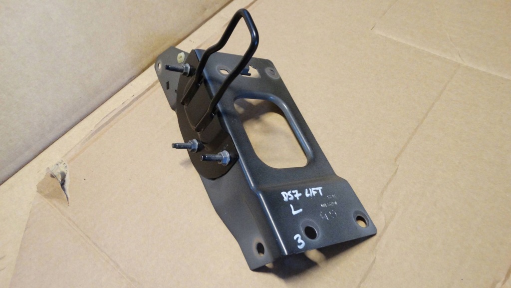 фото №1, Citroen ds7 crossback lift кронштейн кронштейн лівий 164793b01