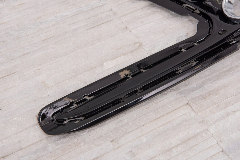 фото №11, Hyundai elantra vi ad решітка бампера заглушка лампи ліва 86563f2300