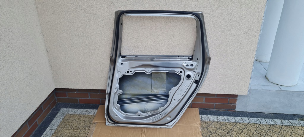 фото №5, Дверь volvo v70 iii правое задняя задние