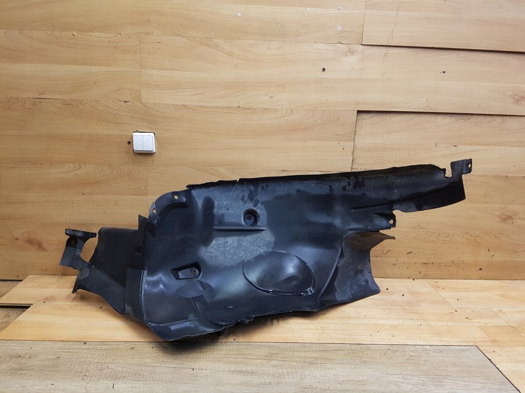 Купить Подкрылок перед передние правое полный mercedes w245