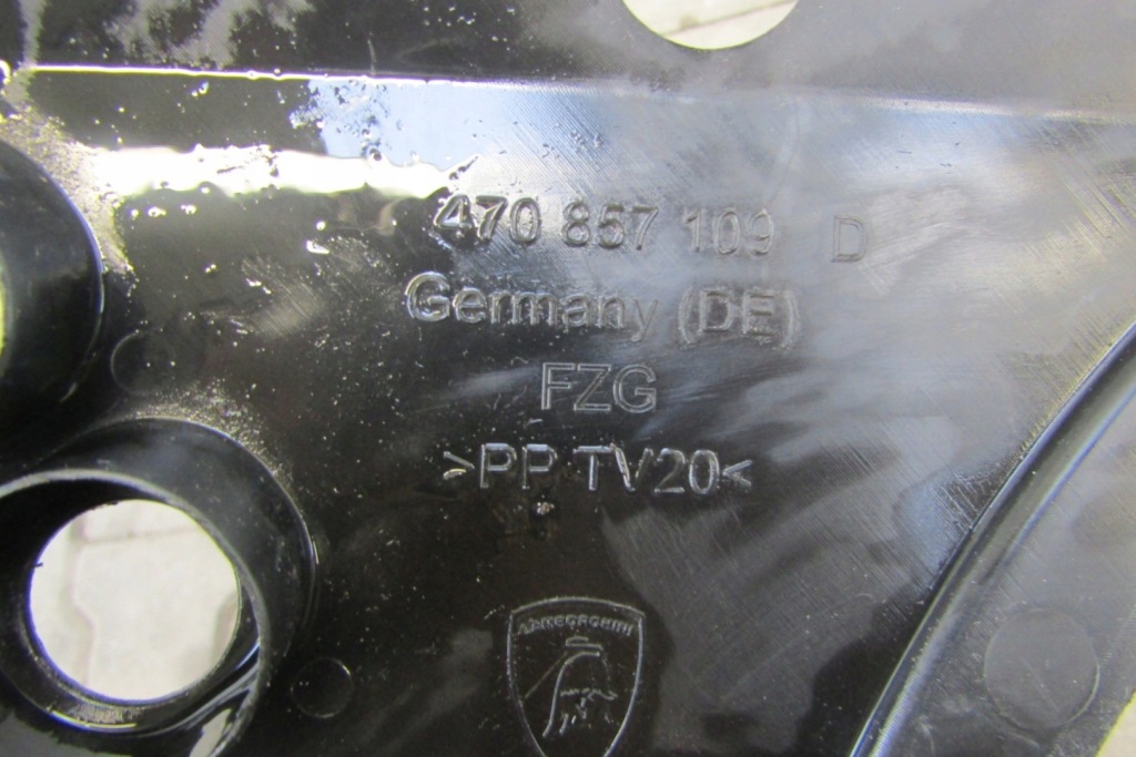 Обшивка захист багажник багажника лівий ліва lamborghini aventador 11- Зі Шроту