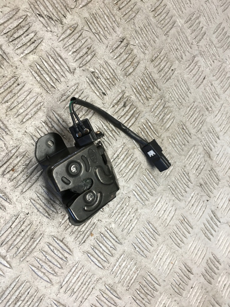 фото №1, Sportage ii замок скло кришки задня