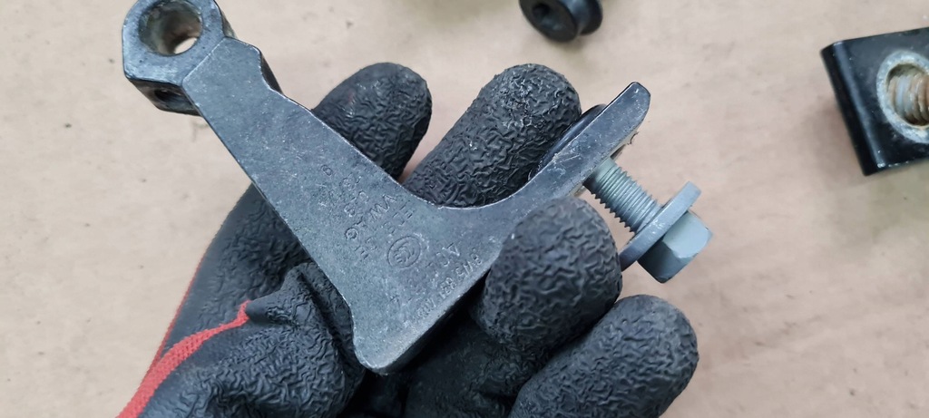 фото №7, A4 b9 8w s4 петля петлі двері праве правий перед комплект ly9t