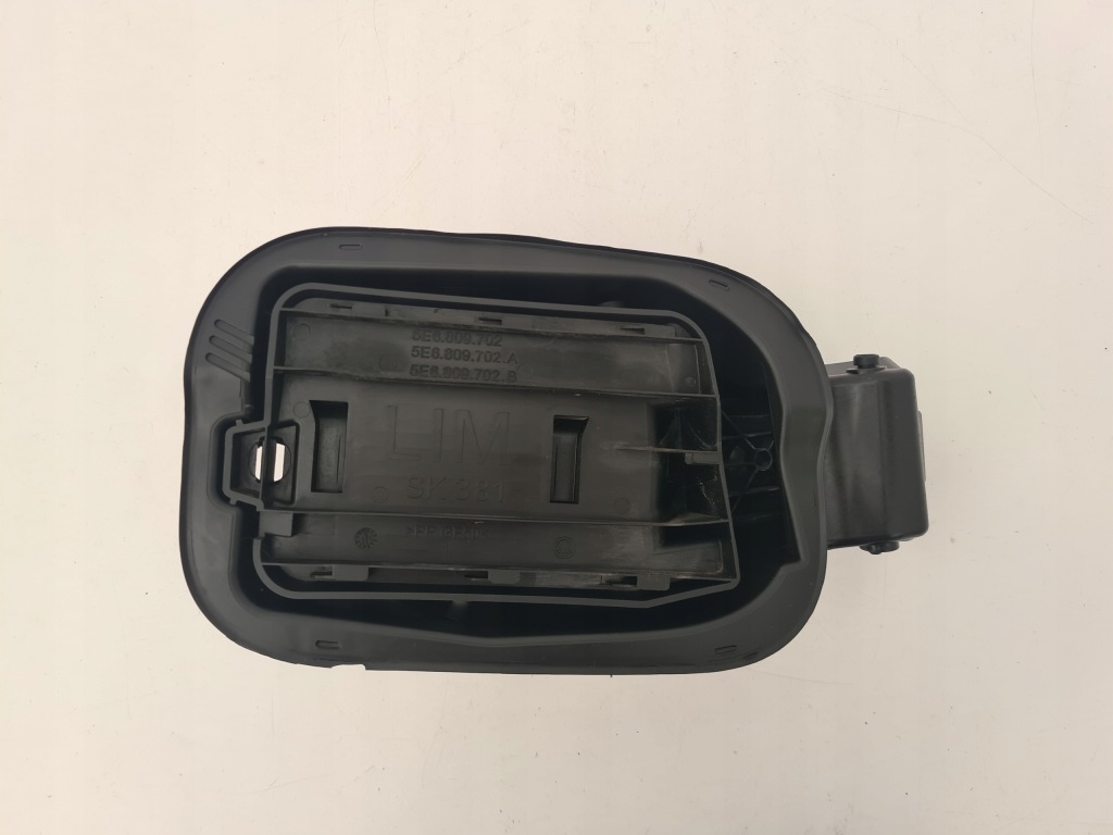 фото №1, Крышка заливной топлива skoda octavia iv 5e 5e6809702