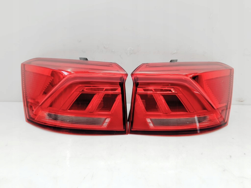 фото №1, Vw t-roc лампа задня led ory europa