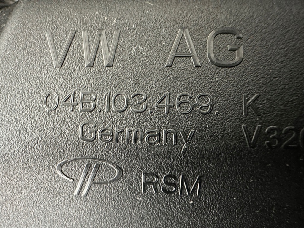 Skoda fabia iii 1.4 tdi cut крышка клапанов 04b103469k в Украине