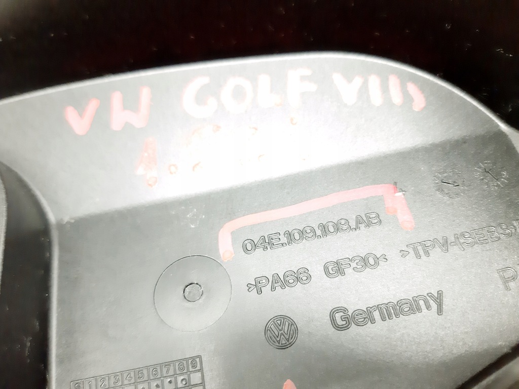 фото №7, Vw golf viii 1.5 tsi dfy 04e109108ab защита распределительного вала