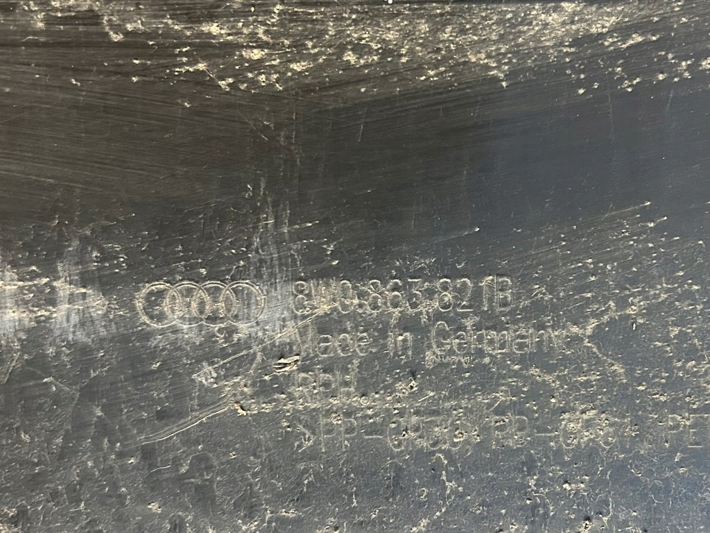 Audi a4 b9 накладка двигателя под двигатель нижняя оригинал 8w0863821b Недорого