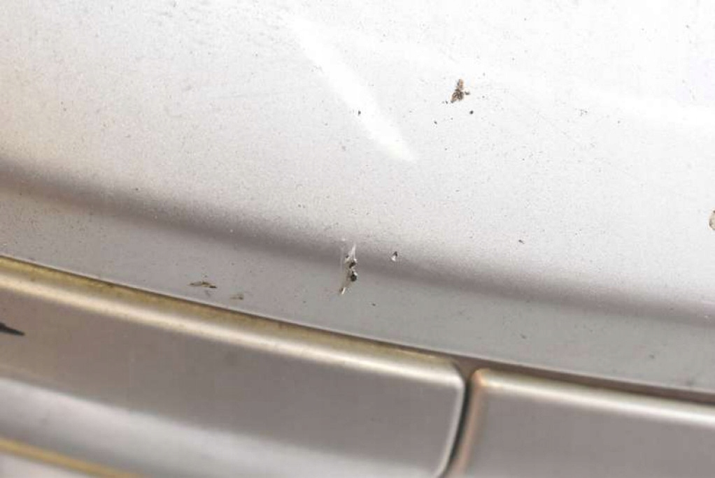 фото №10, Бампер перед передний серебристый 30657005 volvo v50 04-12