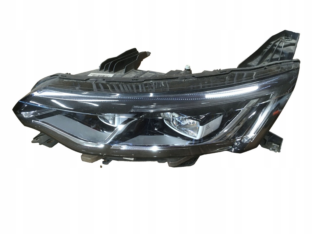 фото №1, Лампа перед led europa renault talisman 260606722r