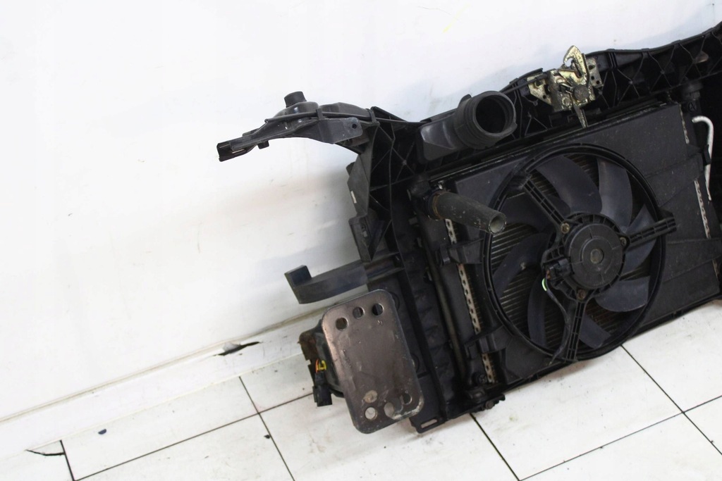 фото №5, Ford fusion i 2002r- 1.4 b pas перед передний комплект