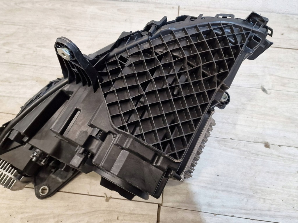 фото №9, Mercedes eqc w293 n293 лампа правая full led europa