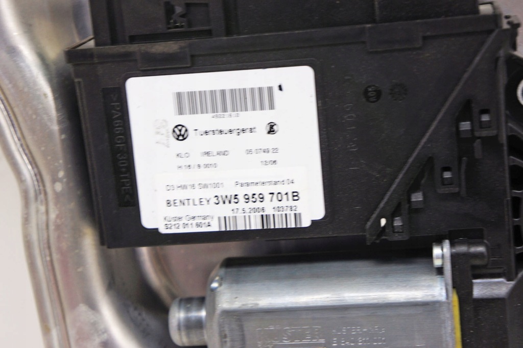 фото №6, Ir051 bentley flying spur i механизм стекло перед