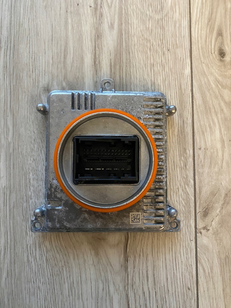 фото №1, Audi vw skoda seat модуль led преобразователь 992941572cd оригинал