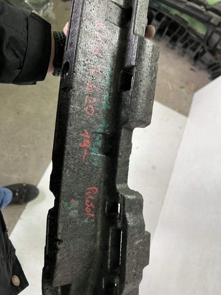 фото №9, Піна абсорбер перед датчик bmw 3 g20 19-