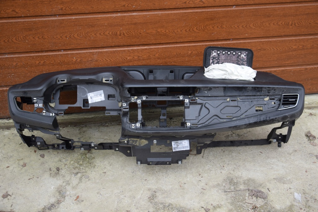 фото №1, Alfa romeo giulietta lift приборная панель консоль подушка безопасности