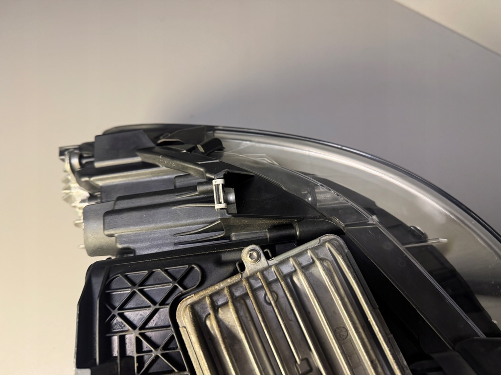 фото №8, Bmw 5 f10 f11 m5 лампа права adaptve led комплектна idealna 7410726