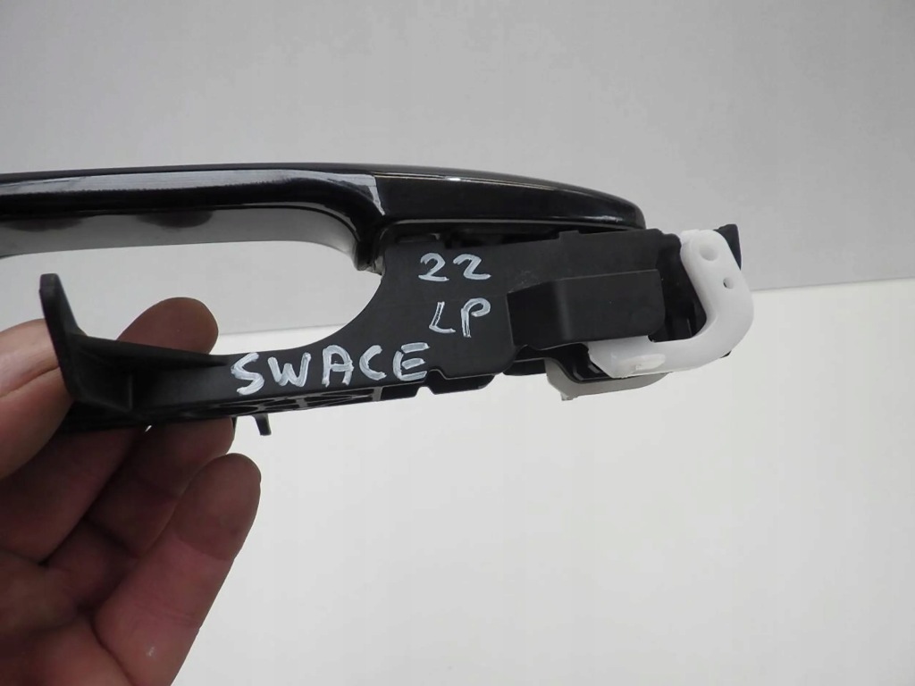 фото №3, Swace toyota corolla e21 ручка дверь левый перед