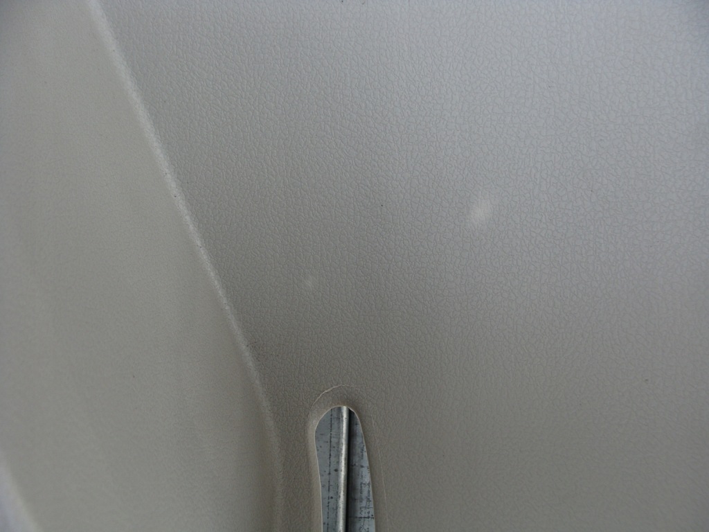 Кронштейн тримач  полиця багажника накладка стійка задній dacia sandero 2 hb Доставка