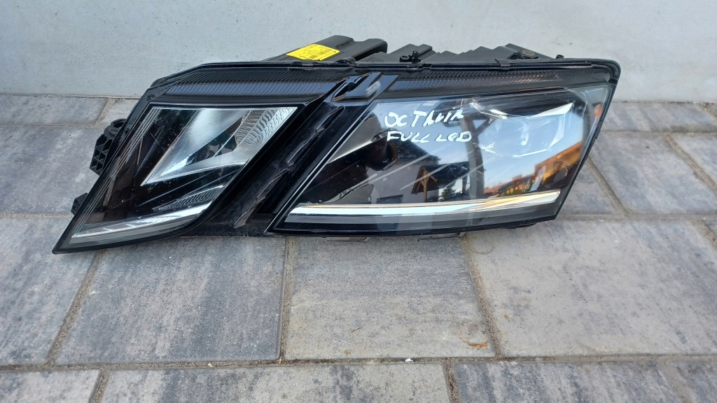 фото №1, Skoda octavia iii lift full led лампа левая перед