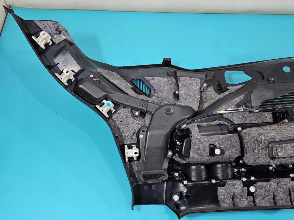 фото №13, Обивка багажника правая обшивка toyota land cruiser 200 j200 07-