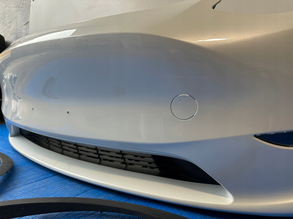 фото №7, Kompletny tesla y 20-24 1492555-00-c бампер передний плита противотуманные фары оригинальный номер oem