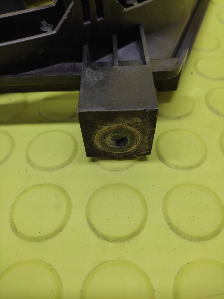 фото №5, Mazda premacy 2.0 дизель вентилятор радіатора rf4r