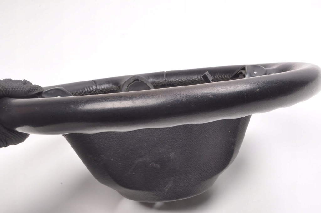 фото №8, Porsche boxster 986 воздуховод кожаный 99634780464