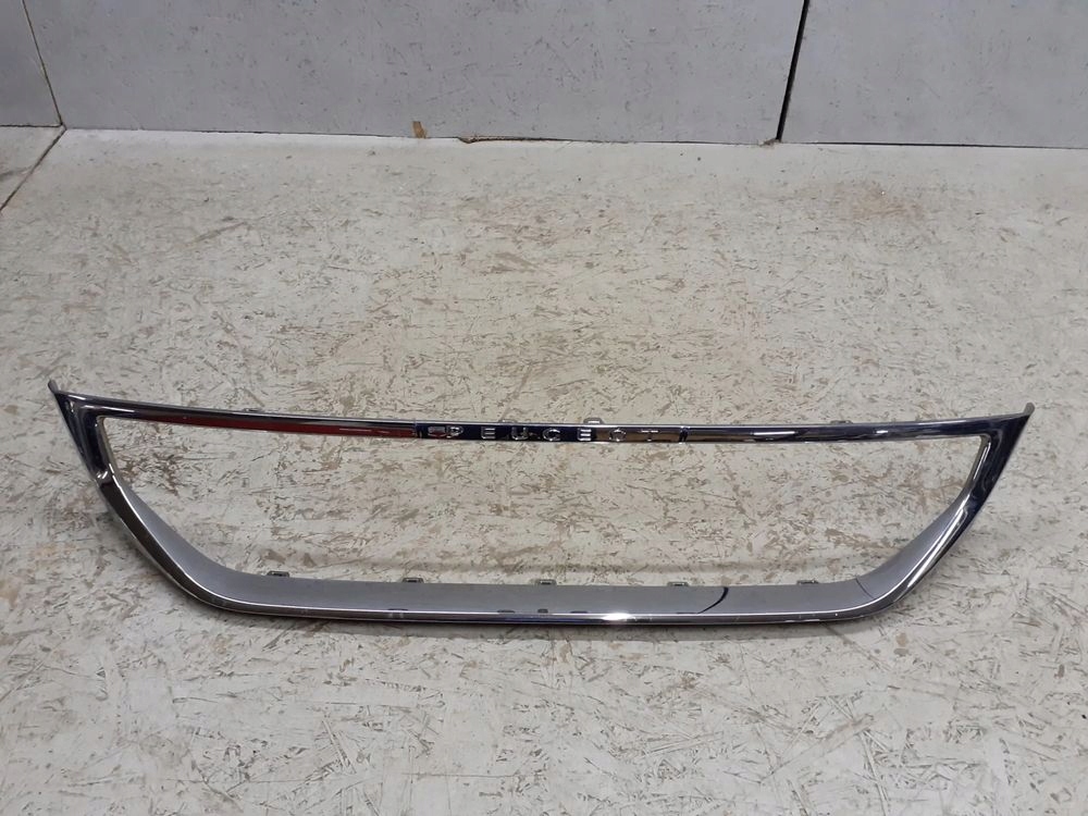 фото №1, Хром решетка решётка peugeot partner iv rifter 2018- 9816881077