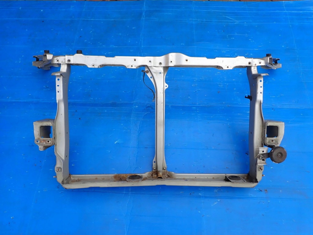 Купити Suzuki swift iii mk6 05-09 pas передній підсилювач zcc