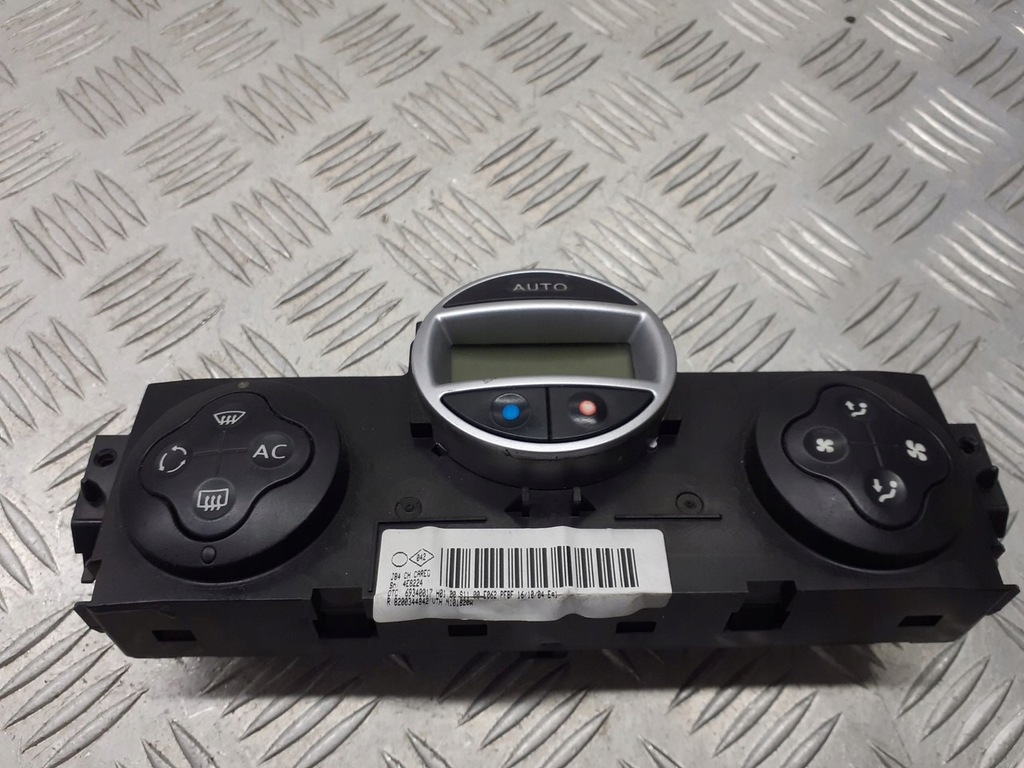 фото №1, Панель обдув renault scenic ii 1.9 dci 8200344842