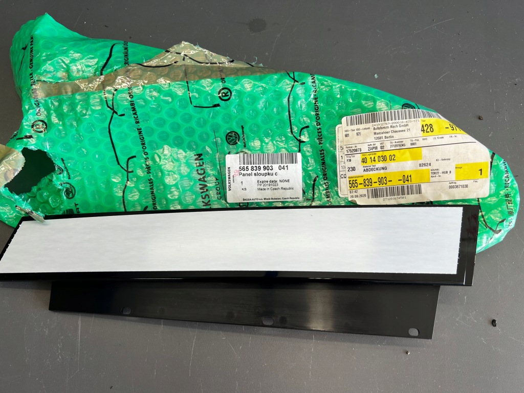 фото №1, Skoda kodiaq задній лівий блок двигуна двері новий