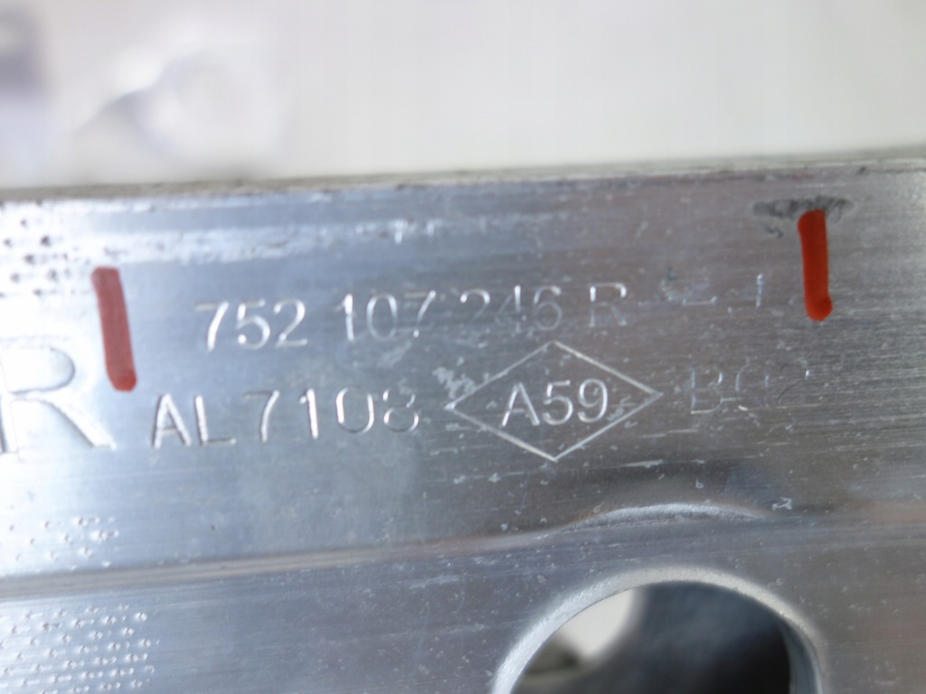 фото №3, Балка бампера перед renault captur clio 4 iv 752107246r