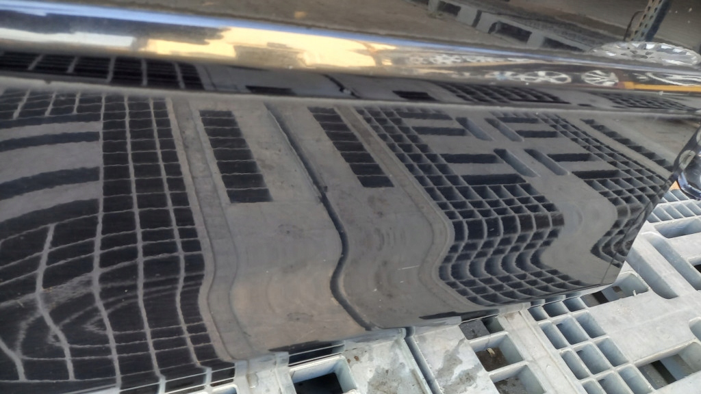 фото №5, Двері праве задня mazda 2 dy 04r