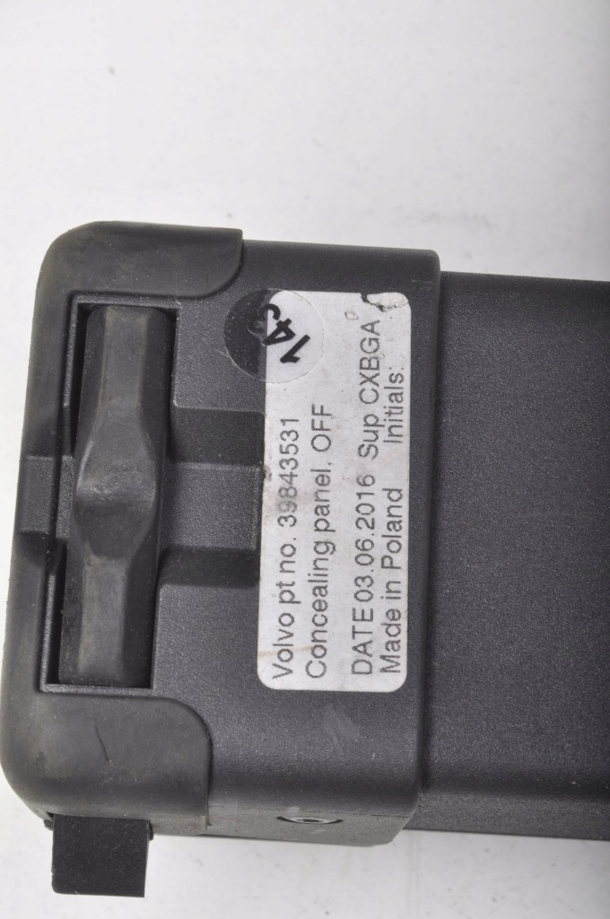 фото №8, Volvo v60 шторка задняя задняя 39843531 10-17