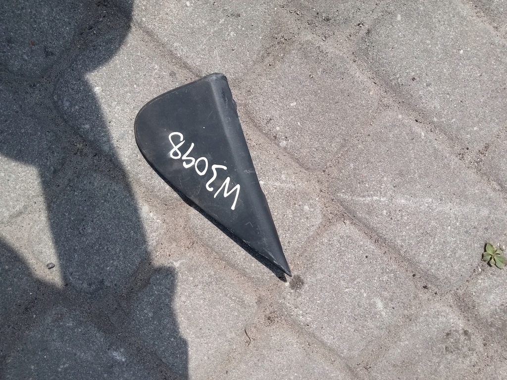 фото №1, Накладка зеркало треугольник заглушка iveco daily