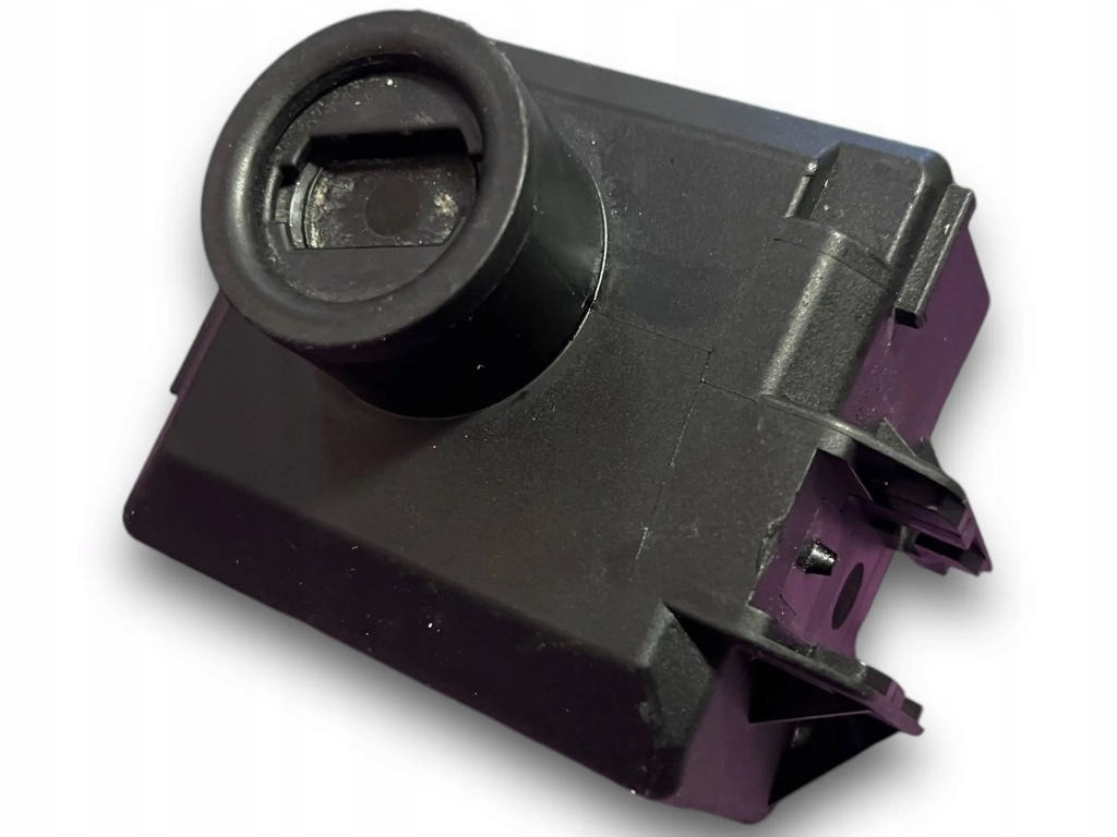 Купить Mercedes v klasa w447 замок зажигания 4479004605