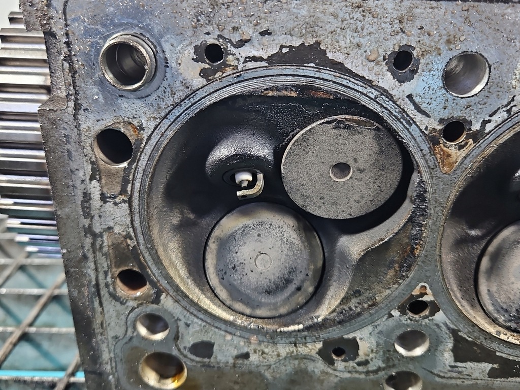 фото №16, Головка dacia sandero i 08-12 k7j 1.4 8v