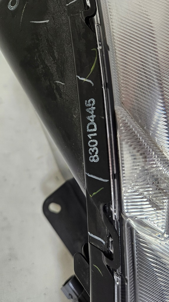 фото №10, Лампа перед передняя левая mitsubishi space star ii lift обычная