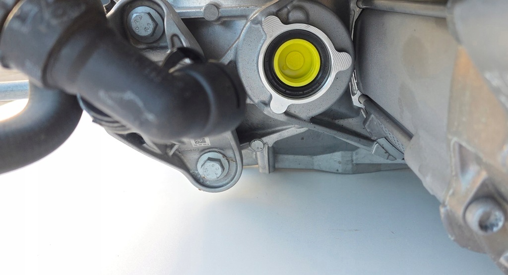 фото №9, Двигун електричний ebja 204km коробка передач передач uyx audi q4 35 e-tron 23r.