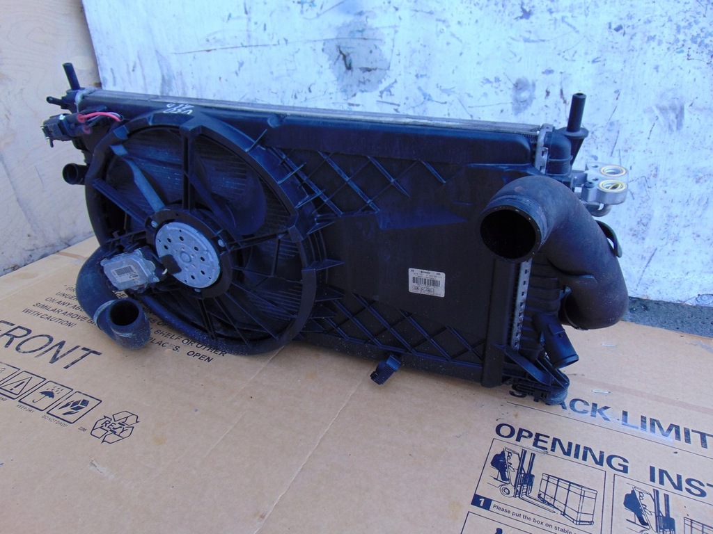 фото №12, Комплект радіатор вентилятор volvo v50 1 lift 1.6 d 3m5h-8c607-rh