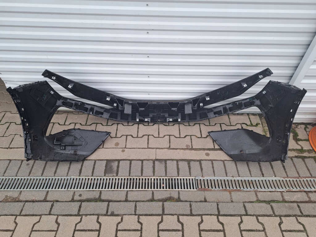 Бампер перед передний lotus eletre 2024- с Разборки