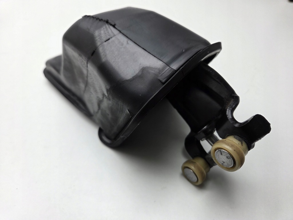 Proace city berlingo rifter ролик напрямна двері розсувних 9833303080 Ціна