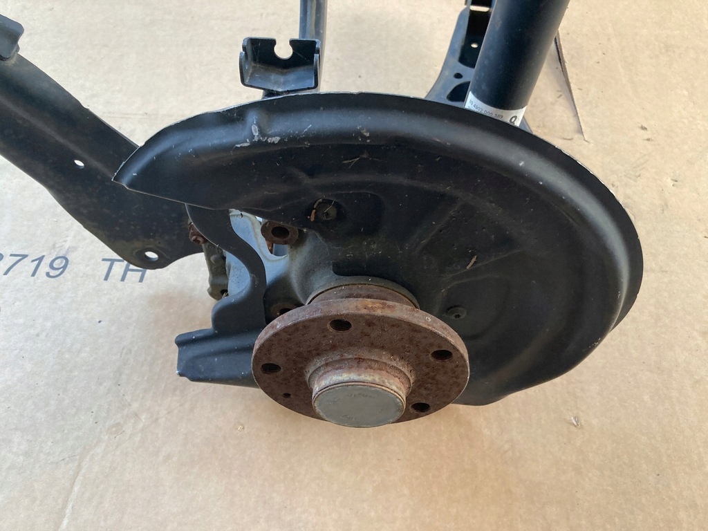 фото №14, Skoda superb 2 поворотный кулак левая задняя рычаг 3c0512011be 5q0505351b 5q0505323c