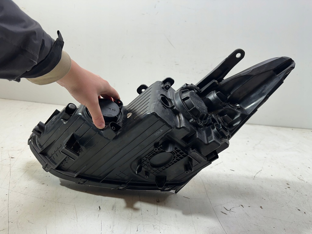 фото №14, Лампа права перед hyundai santa fe iii 3 92102-2wxxx