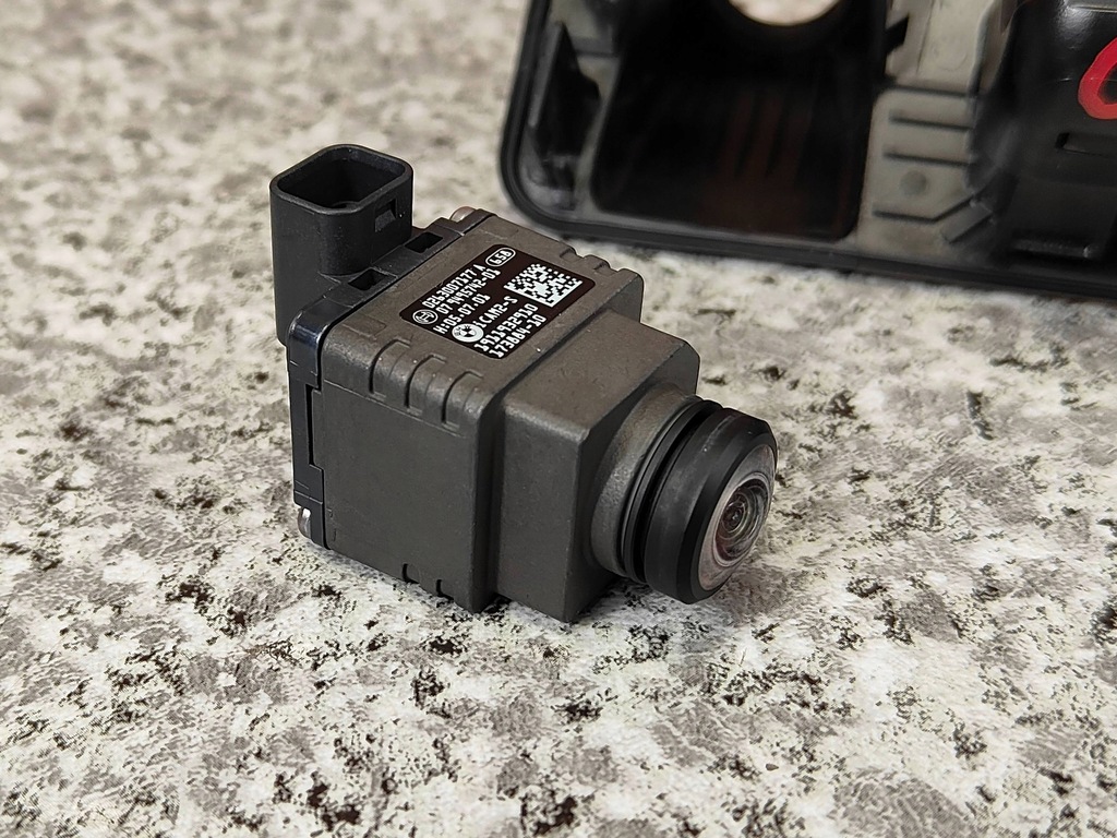 фото №7, Камера заднего вида + ручка кнопка крышки bmw g05 x5 g30 f40 7381868 9495742