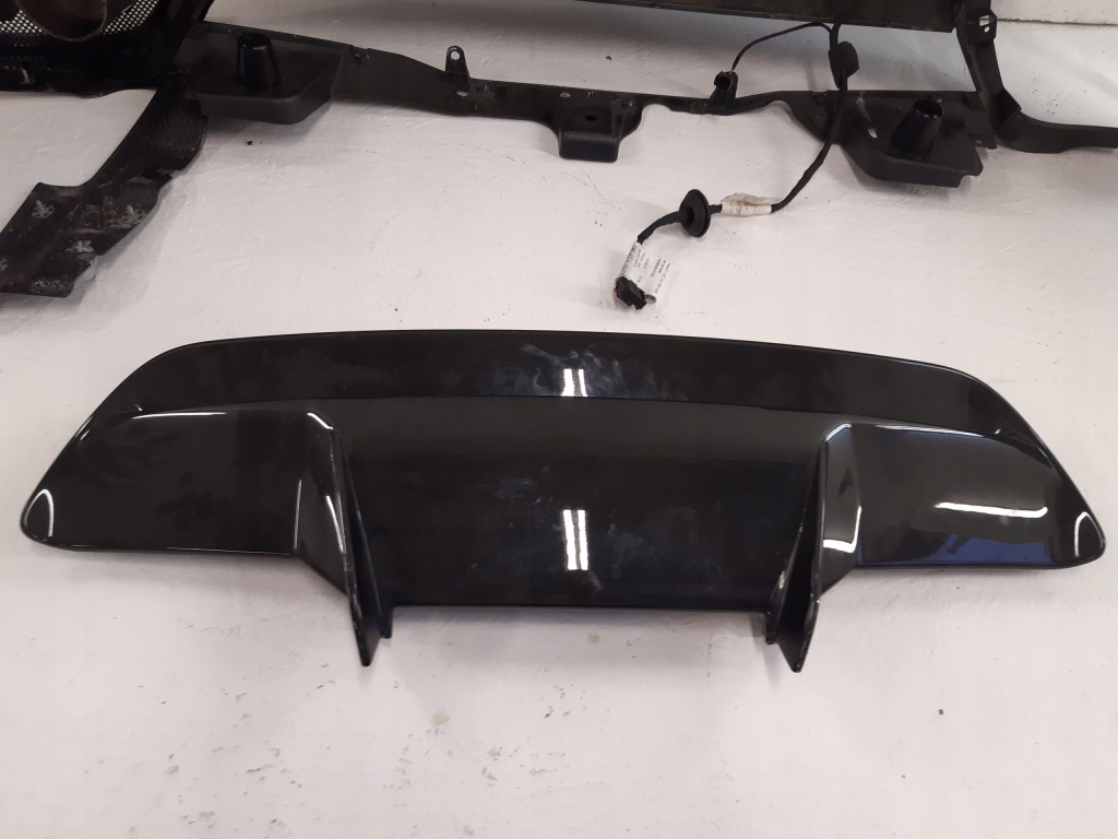 Ferrari 812 gts карбон задний  бампер бампер Недорого