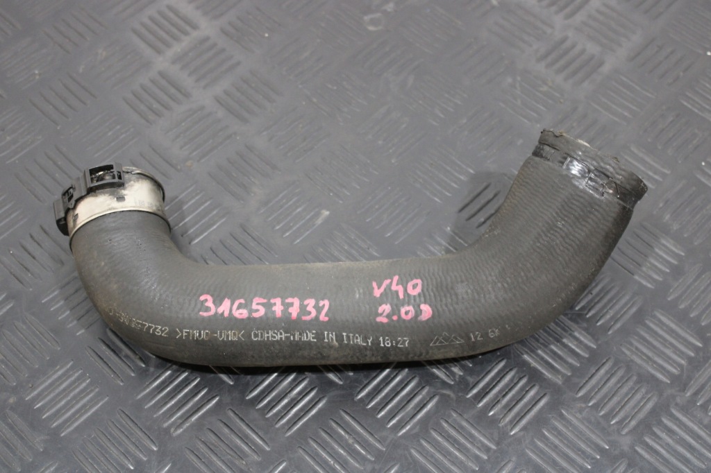 Купити Патрубок шланг інтеркулер 31657732 volvo v40 ii 2 cross country