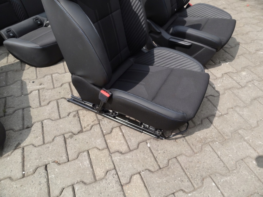 фото №9, Renault clio v 2023 alpine сидіння передні заднє сидіння задня обшивки полиця europa